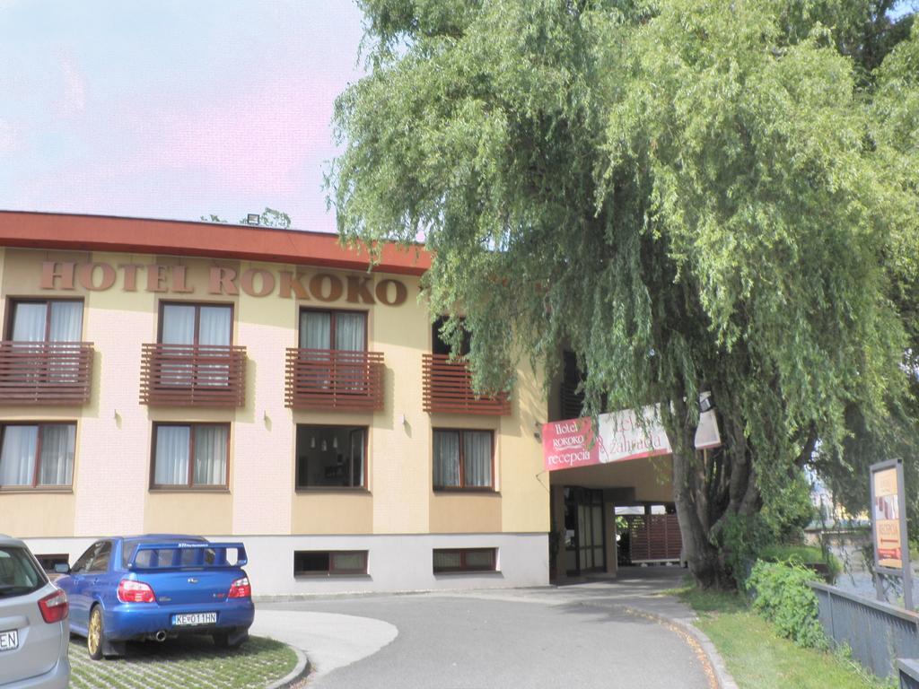 Hotel Rokoko コシツェ エクステリア 写真